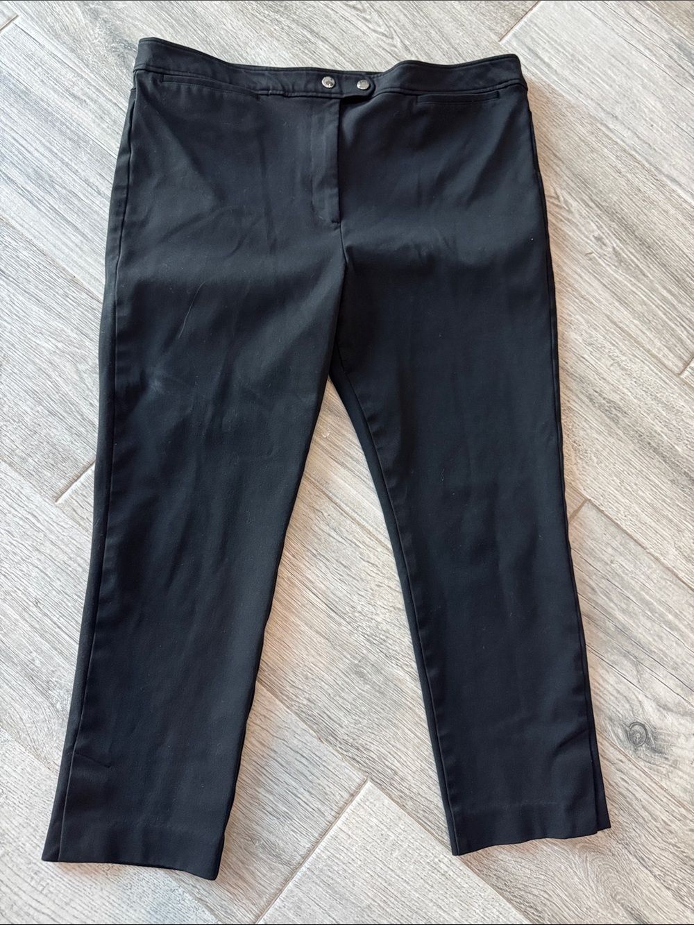 Ann Taylor Women’s Black Dress Pants - Straight Leg